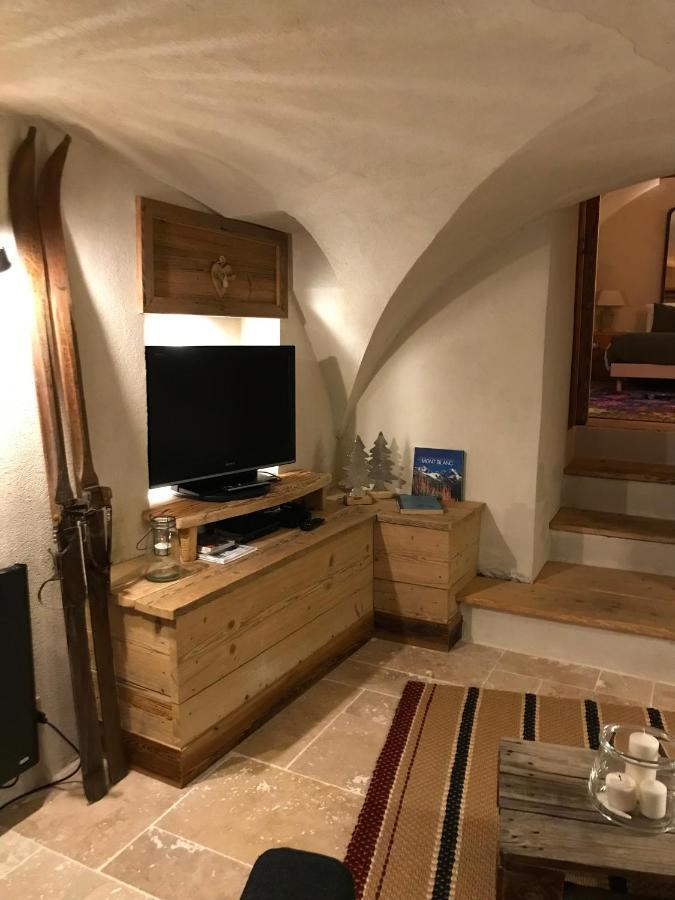 La Suite Lou Le Noyer  Exteriér fotografie