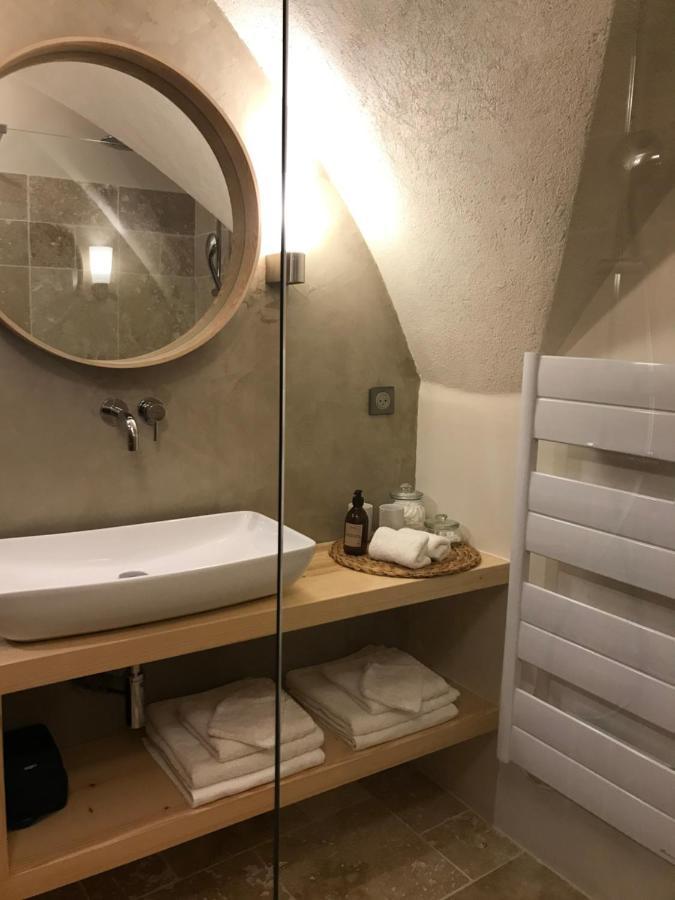 La Suite Lou Le Noyer  Exteriér fotografie